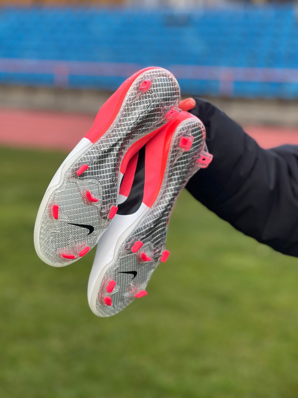 NIKE MERCURIAL VAPOR VIII FG