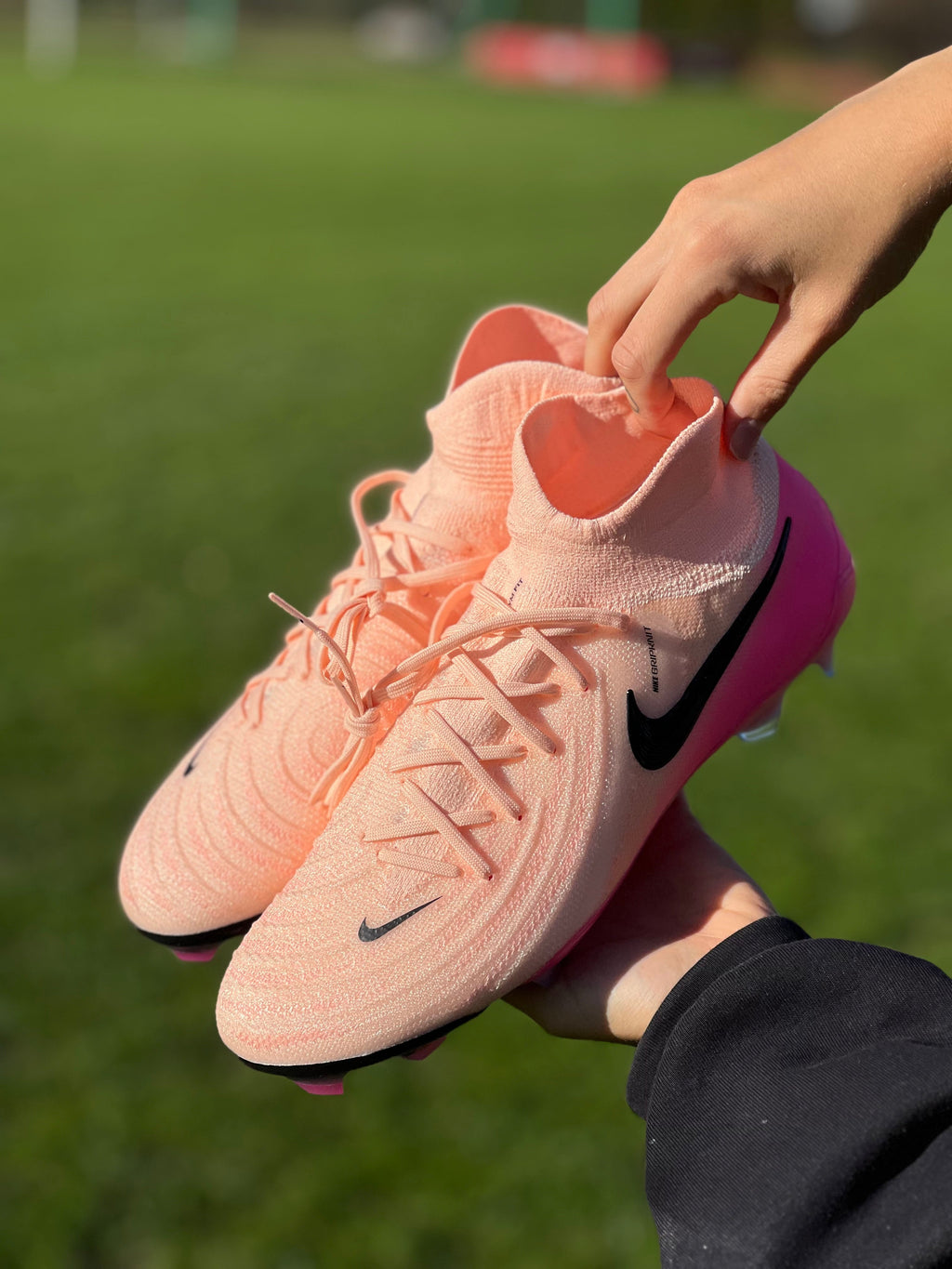 NIKE PHANTOM LUNA II ELITE FG